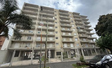 Alquiler departamento 2 ambientes con balcón en Morón