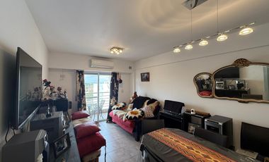 Alquiler departamento 2 ambientes con balcón en Morón