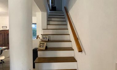 Venta Hermosa casa en Escobar, Barrio Ynca Huasi, 5 amb.