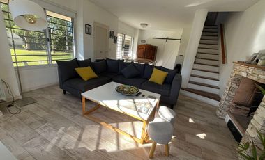 Venta Hermosa casa en Escobar, Barrio Ynca Huasi, 5 amb.