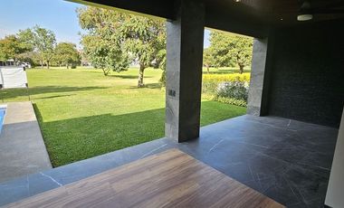 Casa en venta en Paraíso Country Club, Morelos.
