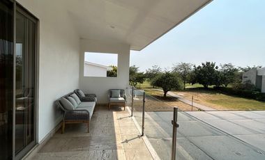 Casa en venta Club de Golf Paraíso, Morelos.