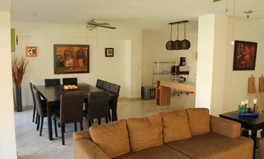 Residencia en venta  con  4 recámaras, alberca en áreas comunes