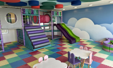 DEPARTAMENTO EN VENTA AMUEBLADO EN ZONA ESMERALDA, PARK VIEW