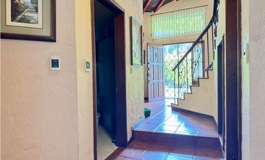 Arriendo Casa Cota 247 M2