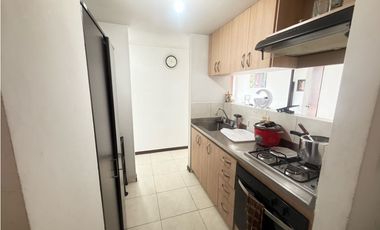 SE VENDE APARTAMENTO CERCA AL PARQUE PRINCIPAL SABANETA
