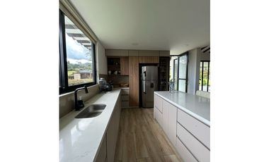 SE VENDE FINCA EN LA CEJA EN CONDOMINIO CERRADO SECTOR EL TAMBO[HO]