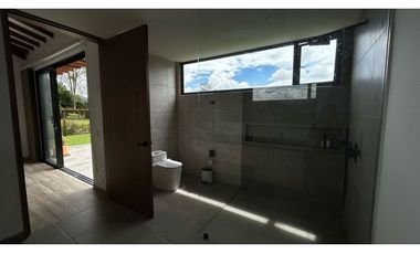 SE VENDE FINCA EN LA CEJA EN CONDOMINIO CERRADO SECTOR EL TAMBO[HO]