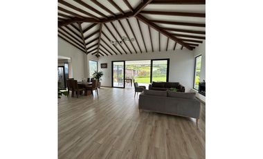 SE VENDE FINCA EN LA CEJA EN CONDOMINIO CERRADO SECTOR EL TAMBO[HO]