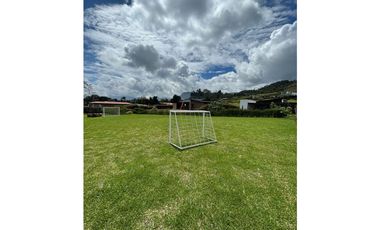 SE VENDE FINCA EN LA CEJA EN CONDOMINIO CERRADO SECTOR EL TAMBO[HO]