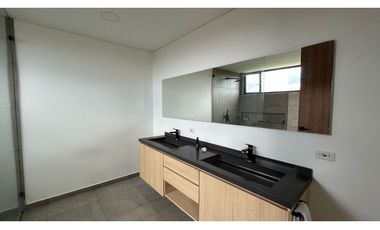 SE VENDE FINCA EN LA CEJA EN CONDOMINIO CERRADO SECTOR EL TAMBO[HO]
