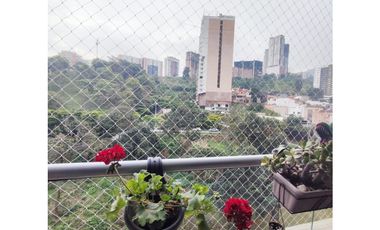 Venta de apartamento en Sabaneta sector Aves Maria