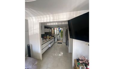 VENDO CASA SECTOR BELMONTE