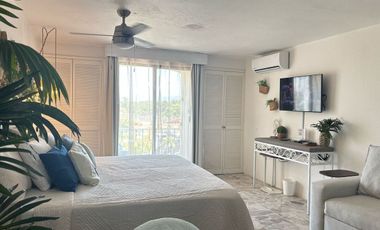 Estudio en renta Plaza Marina, Puerto Vallarta, Amueblado, Coto con alberca