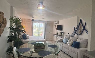 Estudio en renta Plaza Marina, Puerto Vallarta, Amueblado, Coto con alberca