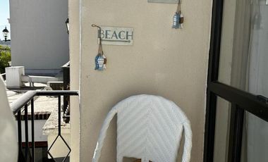 Estudio en renta Plaza Marina, Puerto Vallarta, Amueblado, Coto con alberca