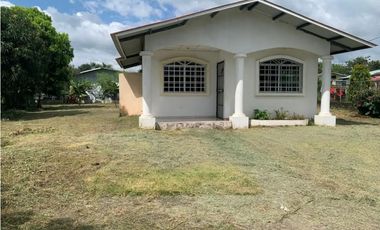 VENDO CASA RENOVADA EN BUGABA Y AMOBLADA CHIRIQUI