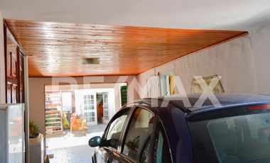 Casa en Venta 2 dorm. c/cochera + Duplex, Plottier
