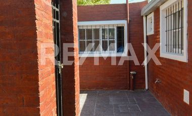 Casa en Venta 2 dorm. c/cochera + Duplex, Plottier