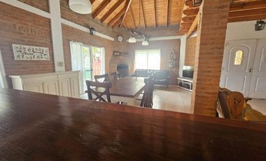 CASA 4 AMBIENTES BO. TIEMPO LIBRE FINANCIA PERMUTA