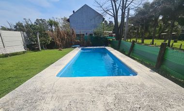 CASA 4 AMBIENTES BO. TIEMPO LIBRE FINANCIA PERMUTA