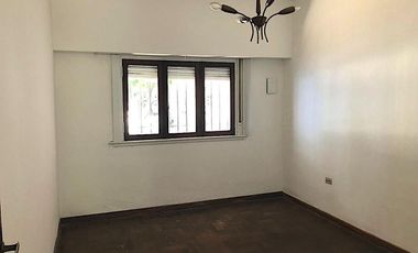 Casa en venta tipo PH, La Plata.