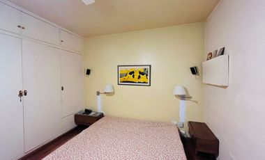 CASA CON PARQUE PILETA EN LOMAS DE SAN ISIDRO