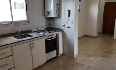 Departamento en alquiler en Caseros