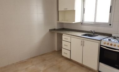 Departamento en alquiler en Caseros