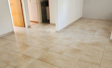 Departamento en alquiler en Caseros