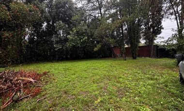 VENTA LOTE CASA EN VILLA ROSA AMPLIO JARDIN