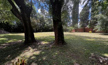 VENTA LOTE CASA EN VILLA ROSA AMPLIO JARDIN