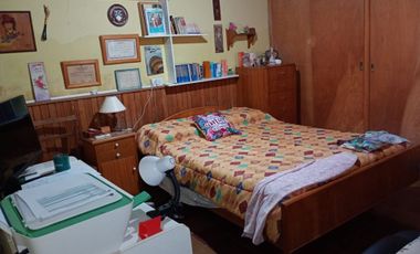 CASA MIXTA - 3 DORM-CAPITAL-FRENTE CAFE A AMERICA