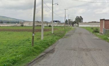Terreno frente a gasolina