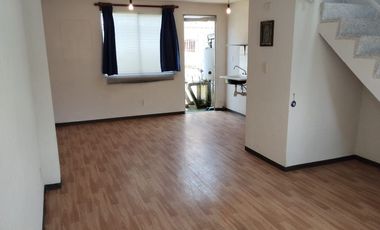 Casa de 2 Rec. en Rinconada del Valle a 15 minutos de Parque Ind. Toluca 2000