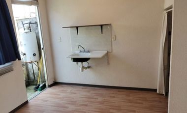 Casa de 2 Rec. en Rinconada del Valle a 15 minutos de Parque Ind. Toluca 2000