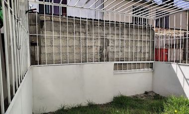 Casa de 2 Rec. en Rinconada del Valle a 15 minutos de Parque Ind. Toluca 2000