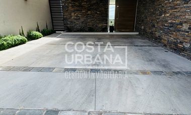Moderna casa en Pinares de Montemar