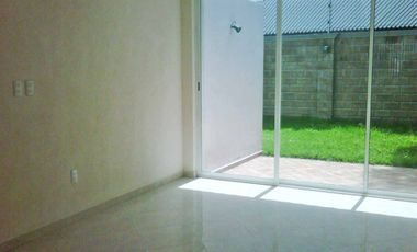 ***Casa en renta en Metepec salida rápida al DF