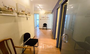 Oficina 120 m2 frente del Patio Olmos! 6 box individ. 2 oficinas exclusivas y 1 sala de reunión