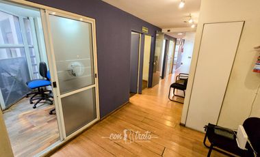 Oficina 120 m2 frente del Patio Olmos! 6 box individ. 2 oficinas exclusivas y 1 sala de reunión