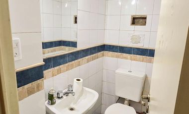 Oficina 120 m2 frente del Patio Olmos! 6 box individ. 2 oficinas exclusivas y 1 sala de reunión