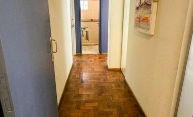 Oficina 120 m2 frente del Patio Olmos! 6 box individ. 2 oficinas exclusivas y 1 sala de reunión