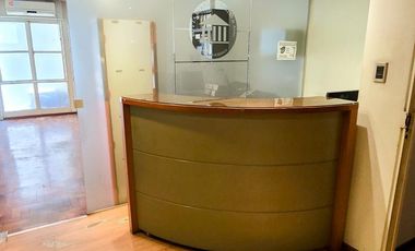 Oficina 120 m2 frente del Patio Olmos! 6 box individ. 2 oficinas exclusivas y 1 sala de reunión
