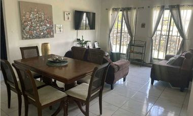 VENTA DE CASA EN BOQUETE.   DE 1,000 METROS COMPLETAMENTE CERCADA