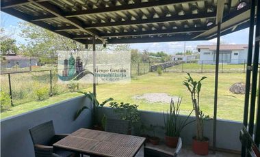 VENTA DE CASA EN BOQUETE.   DE 1,000 METROS COMPLETAMENTE CERCADA