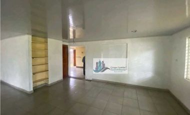 ALQUILER DE CASA O LOCAL COMERCIAL EN DAVID COMPLETAMENTE CERCADA.