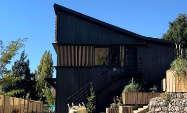 FINA PATAGONIA. Departamento en venta de 1 dormitorio c/ cochera en San Martin de los Andes
