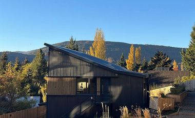 FINA PATAGONIA. Departamento en venta de 1 dormitorio c/ cochera en San Martin de los Andes