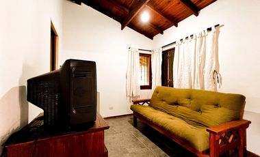 VENTA CASA 2 CABAÑAS PILETA QUINCHO SIERRA PADRES